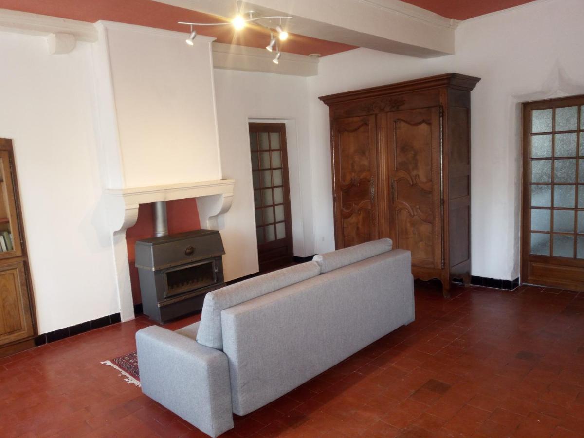 Gite A La Ferme Le Rousset Exterior foto